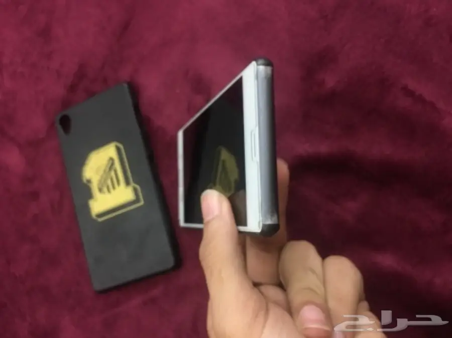 سوني اكسبيريا زد3 - جوال مستعمل بحالة ممتازة! (image 5)