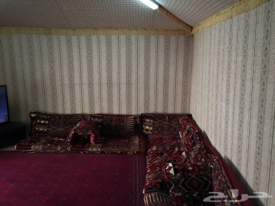 خيمة مع الأثاث (image 5)