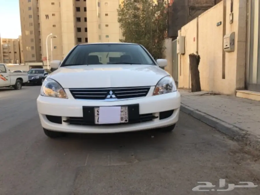 متسوبيشي لانسر 2014 نظيفه جدا  (image 1)