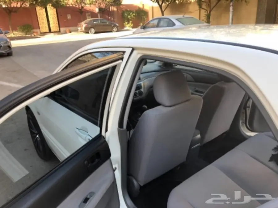 متسوبيشي لانسر 2014 نظيفه جدا  (image 13)