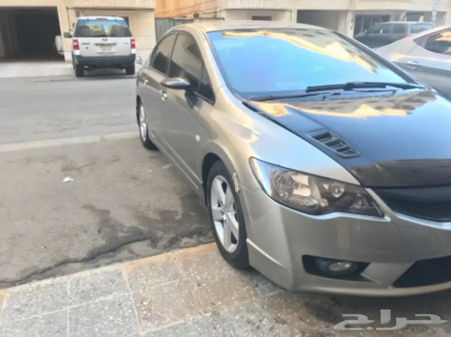 للبيع هوندا سفك 2009 (image 3)