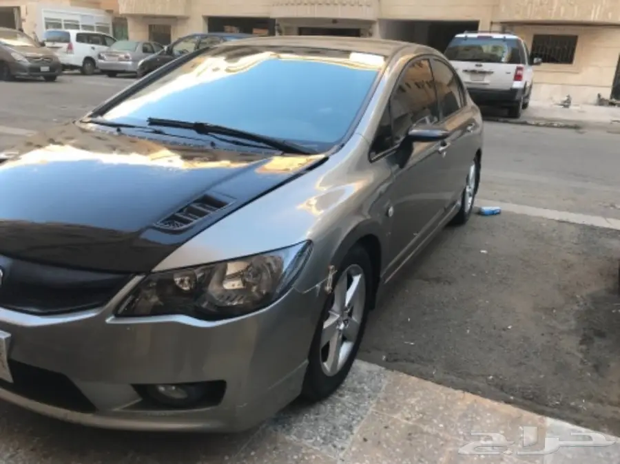 للبيع هوندا سفك 2009 (image 4)