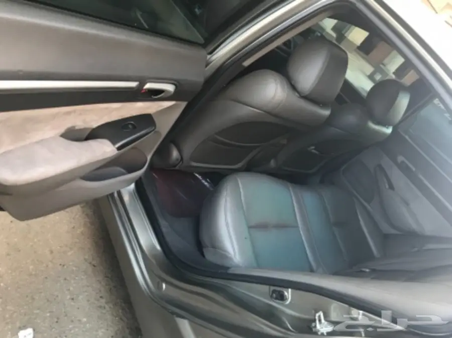 للبيع هوندا سفك 2009 (image 7)