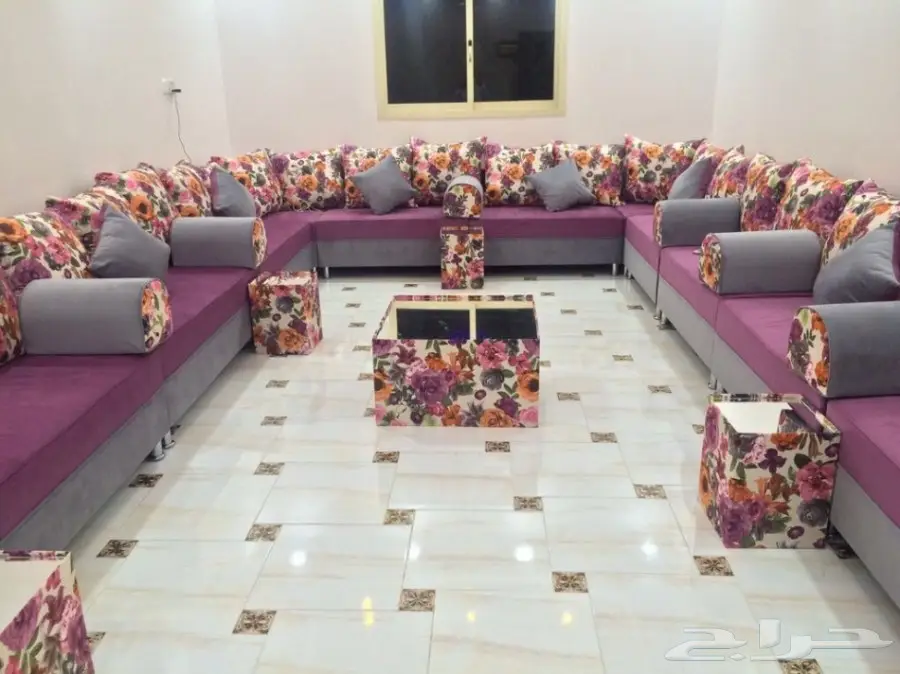 كنب مجلس للبيع نظيف  (image 1)