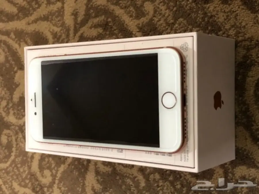 أيفون 8 للبيع