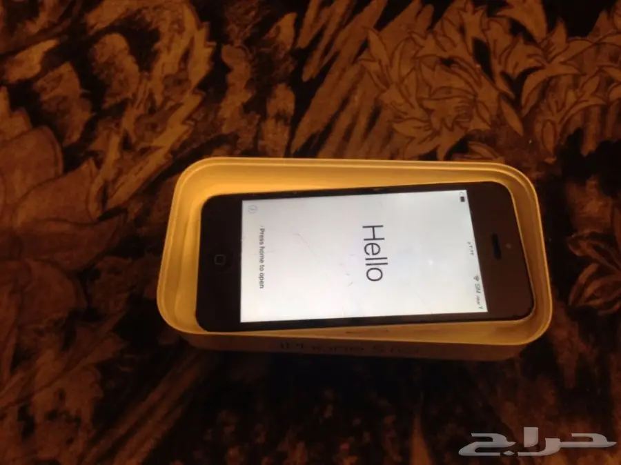  ايفون 5c  مع علبته بدون شاحن (image 1)
