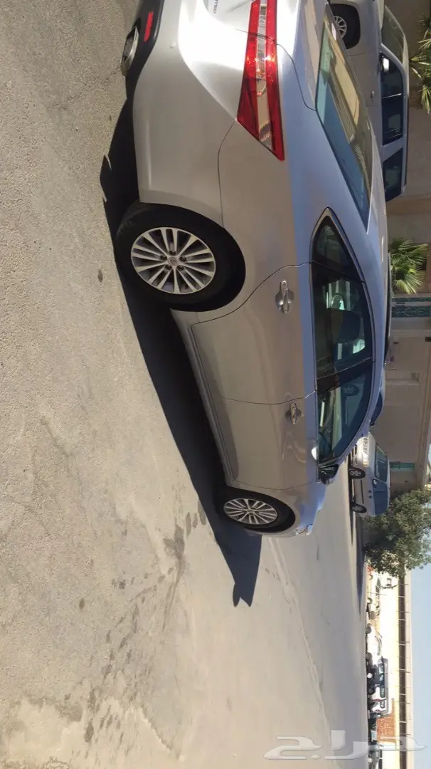 للبيع افالون موديل 2013 (image 5)