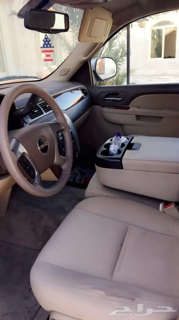 يوكن 2013 شبه جديد استخدامي من الوكاله  (image 8)