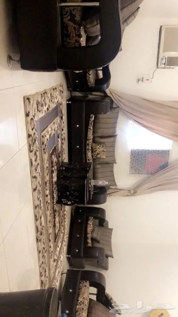 كنب كلاسيكي فاخر للبيع! (image 1)