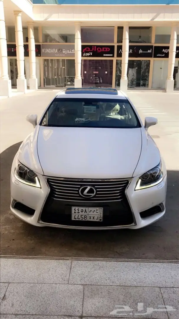 لكزس ال اس 460 أبيض موديل 2014 نظيف جدا