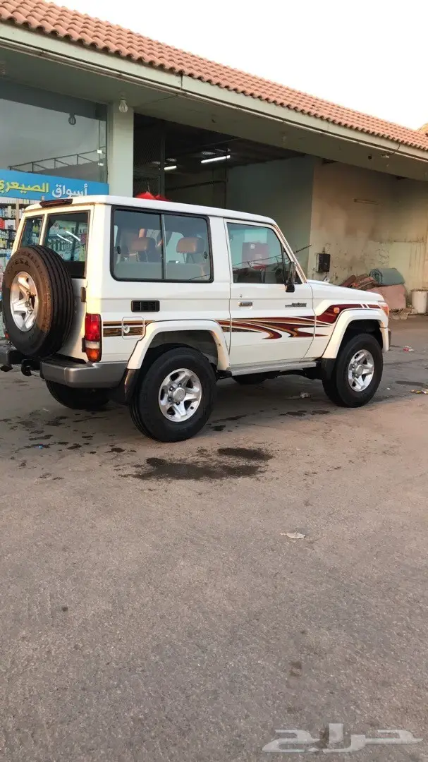 للبيع ربع 2012سعودي رفرف (image 1)