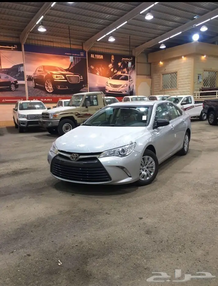 تويوتا كامري  Glموديل 2017 ملون  (image 2)