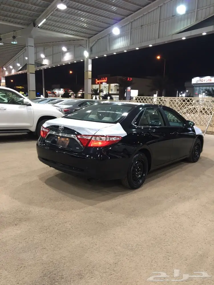 تويوتا كامري  Glموديل 2017 ملون  (image 12)