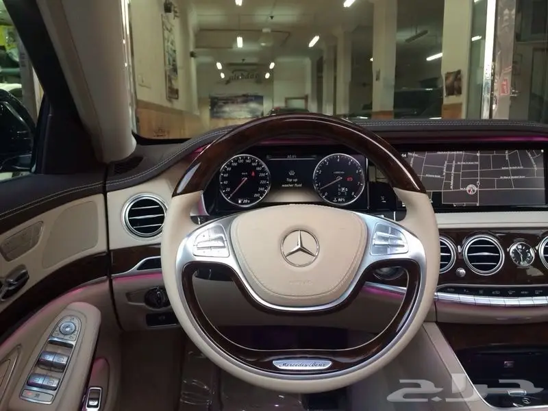 إضافات مرسيدس الأنيقة - خشب طبيعي فاخر (image 3)