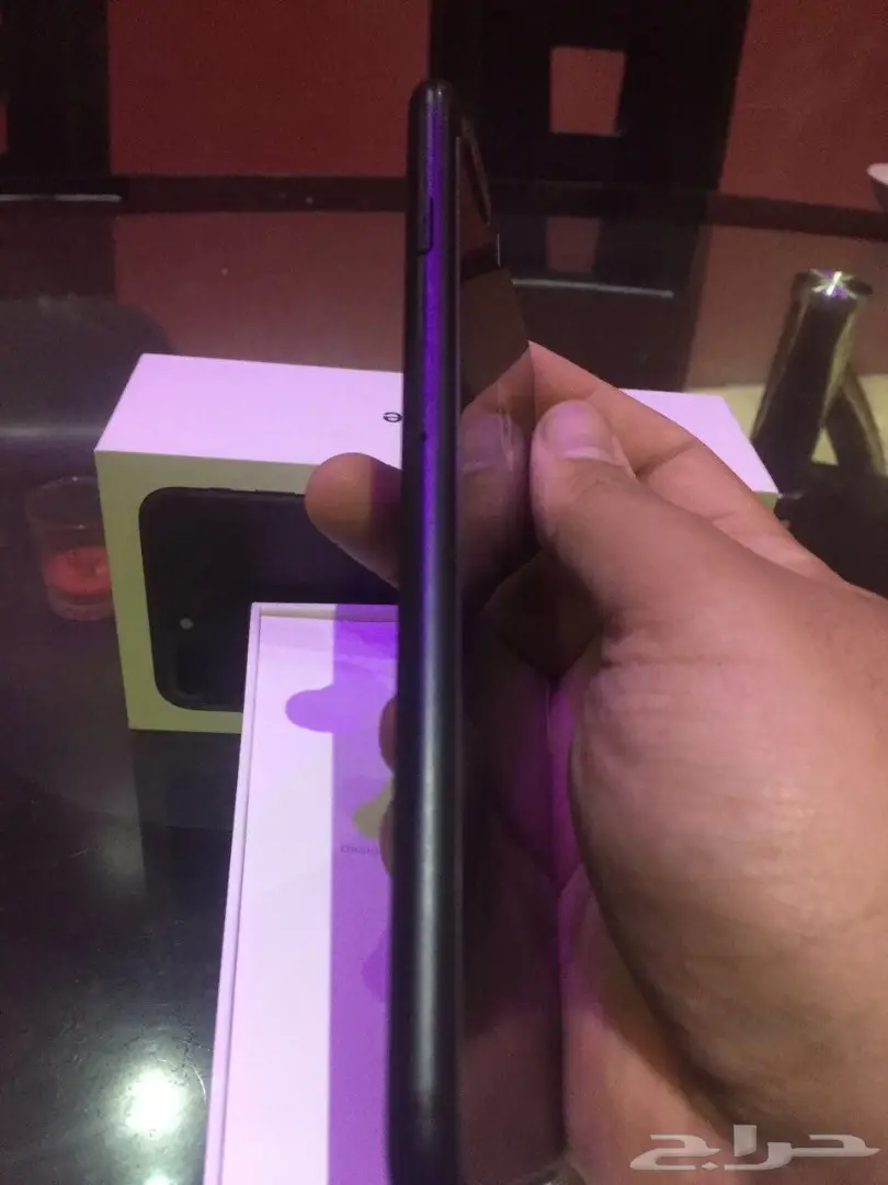 ايفون 7 بلس اسود مطفي (image 2)