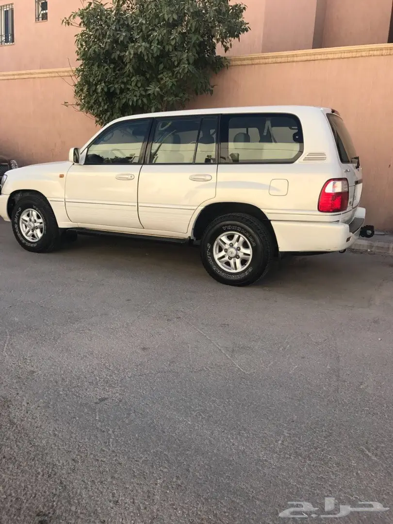 للبيع جيب لكزس 99 نظيف  مخزن (image 3)