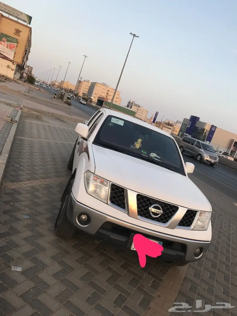 نيسان نافارا2012 (image 2)