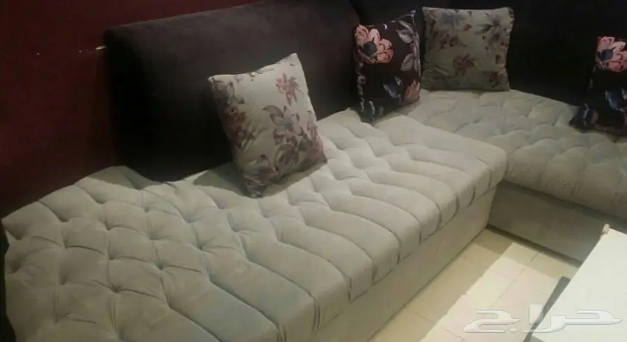 أثاث مريح وعصري - كنبة مجلسة مثالية للسفر! (image 1)