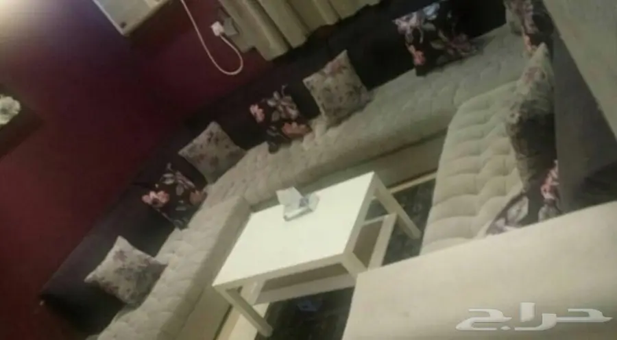 أثاث مريح وعصري - كنبة مجلسة مثالية للسفر! (image 2)