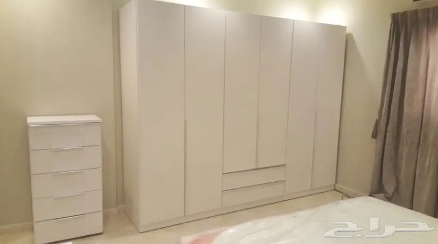 غرفة نوم وطقم كنب  (image 1)