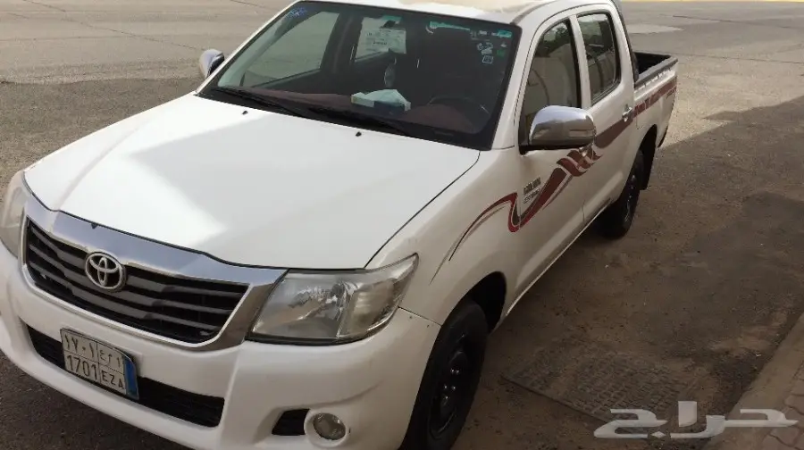 للبيع هايلكس 2013