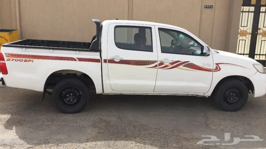 للبيع هايلكس 2013 (image 1)