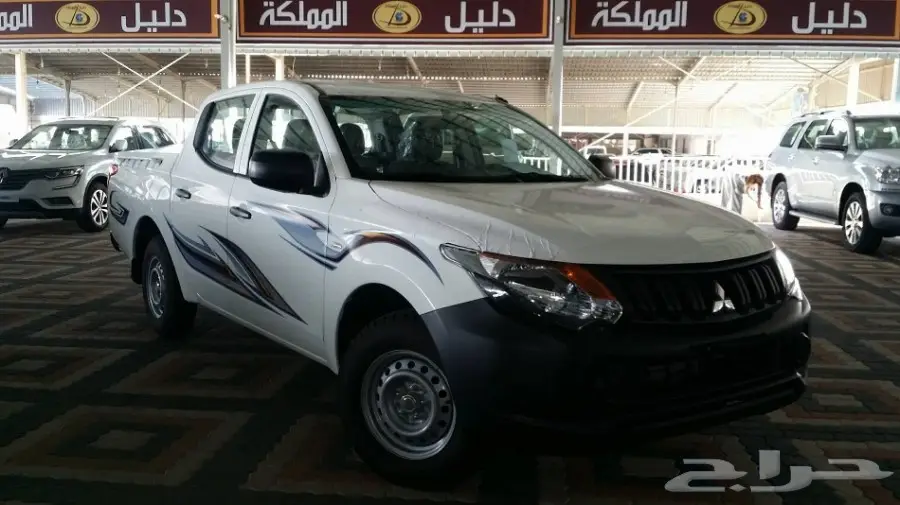  ميتسوبيشي 2016 بكب L200 خليجي بالنقد والتقسي (image 4)