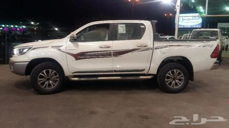 هايلوكس 2018 دبل فل كامل سعودي بنقد والتقسيط (image 9)