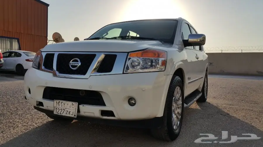 ارمادا 2015 مصدوم خفيف فل كامل (image 1)