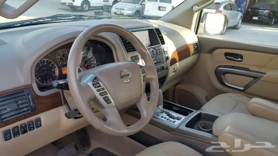 ارمادا 2015 مصدوم خفيف فل كامل (image 8)