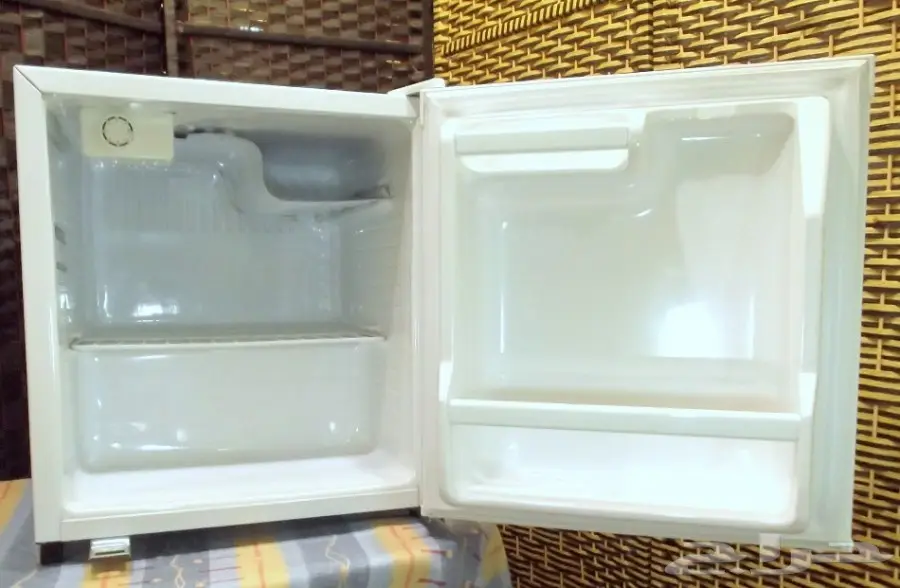 ثلاجة صغيرة دايو باب واحد شبه جديدة (image 5)