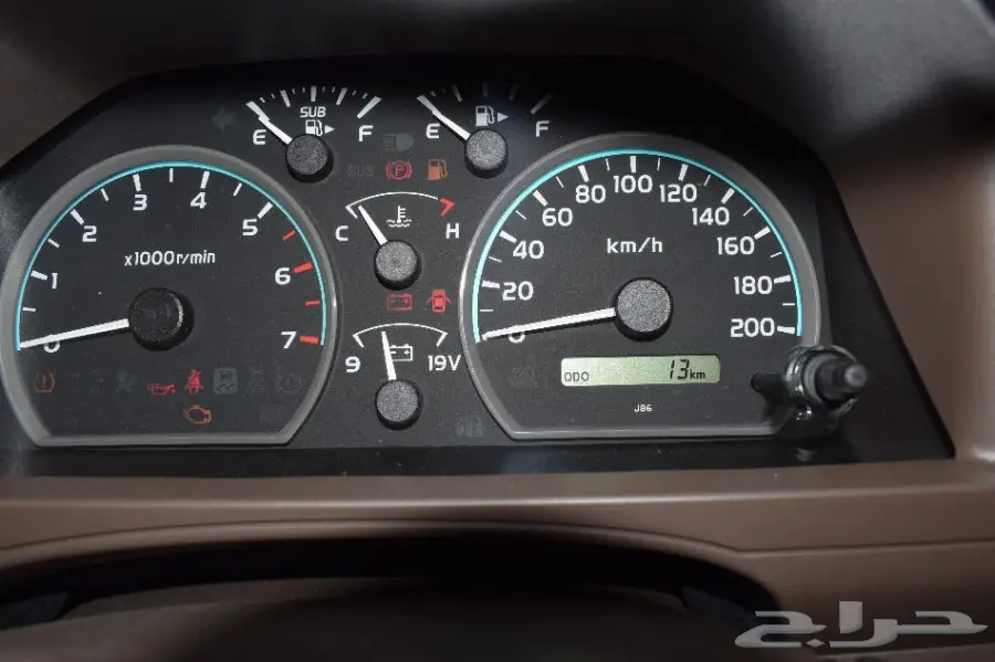 تويوتا لاندكروزر شاص سعودي 2018 (image 20)
