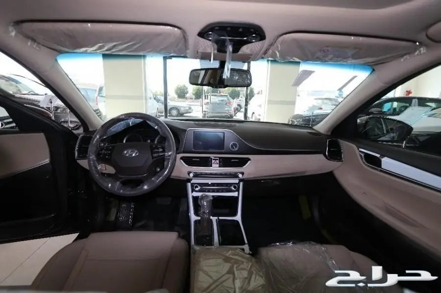 هيونداي ازيرا 3.0 الوعلان 2018 (image 4)