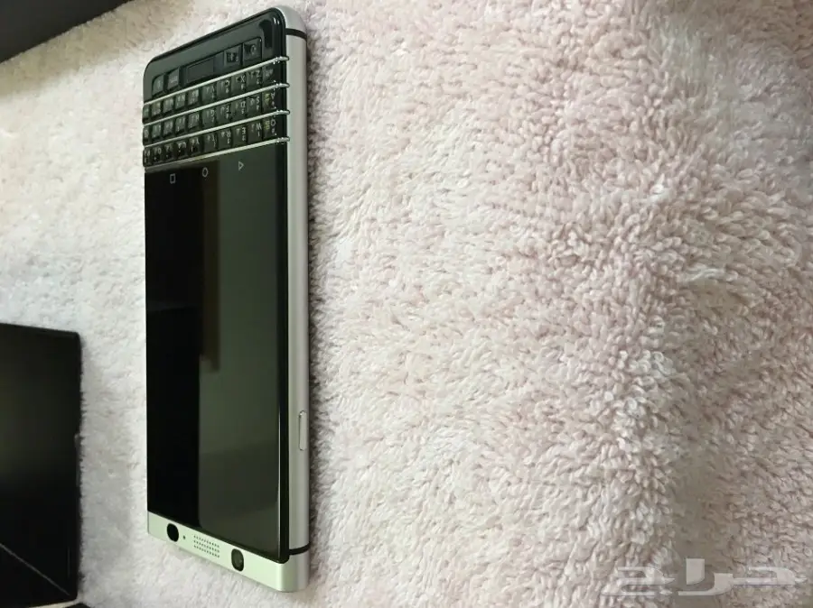 للبيع جوال بلاك بيري Key one (image 7)