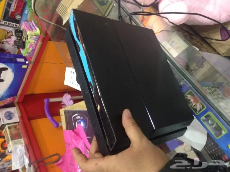 سوني فور - جهاز نظيف مع يدين وشريط فيفا 17! (image 4)