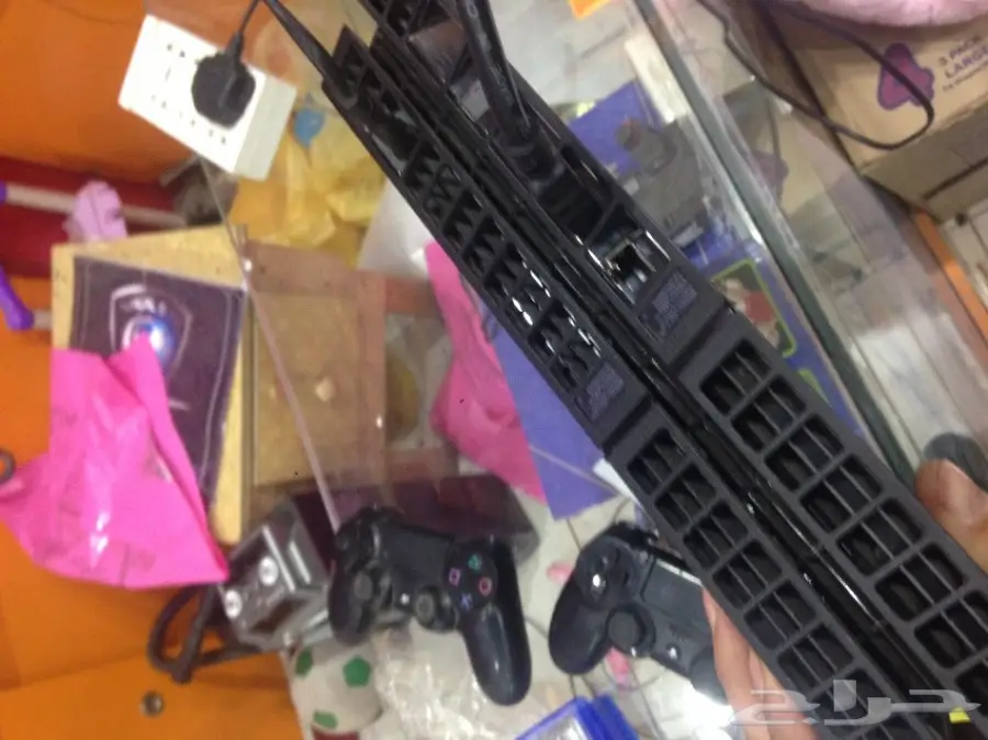 سوني فور - جهاز نظيف مع يدين وشريط فيفا 17! (image 5)