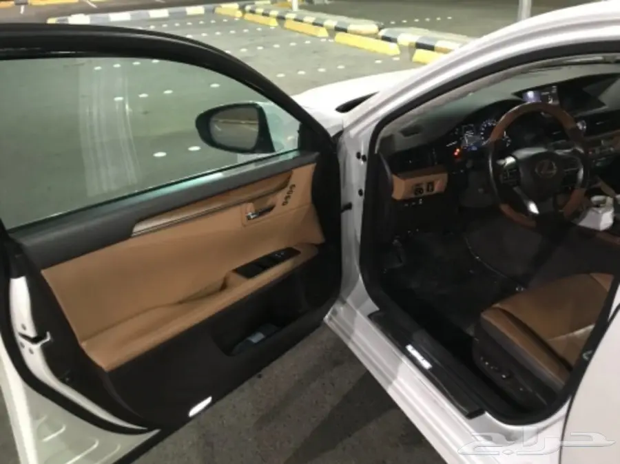 لكزس ES350 DD2016 (image 10)