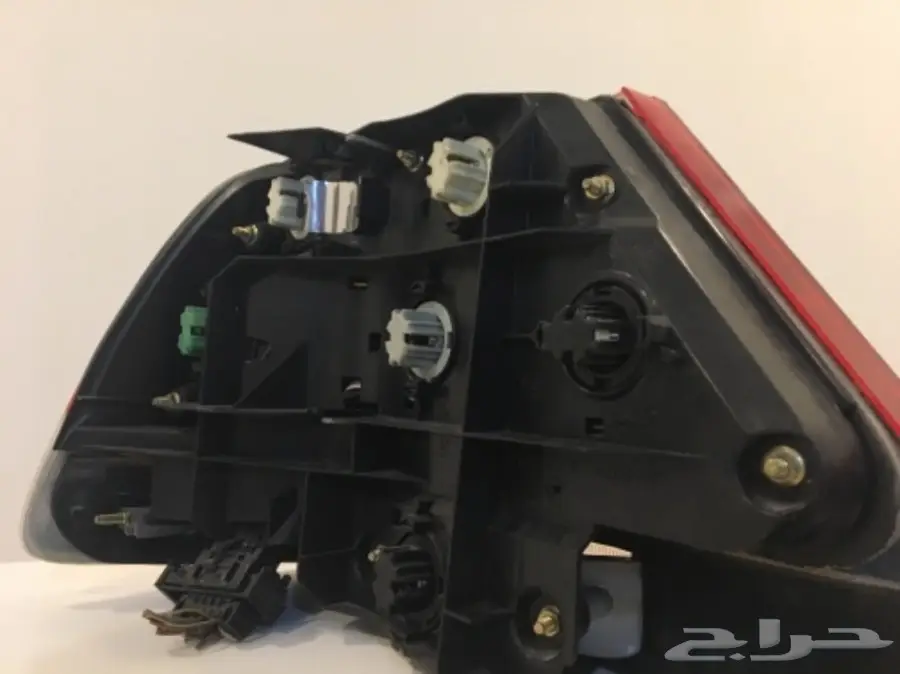 للبيع آنوار خلفيه شبح 1998 (image 5)