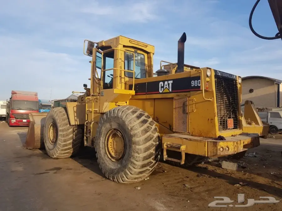 ازالة البوية القديمة والصدأ بالرش بالرمل