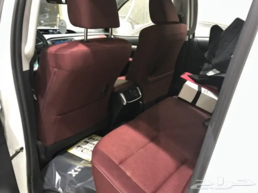 تويوتا هايلكس 2017 دبل فل ديزل 2.4 (سعودي) .. (image 7)