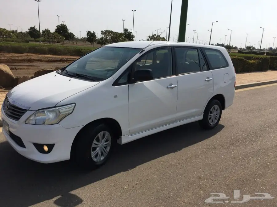 اينوفا 2013 نظيفه ومنوه للمستخدم خليجيه بطاقه (image 2)