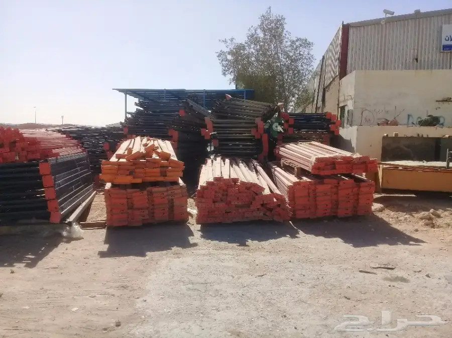 رفوف مستودعات مستعمله 