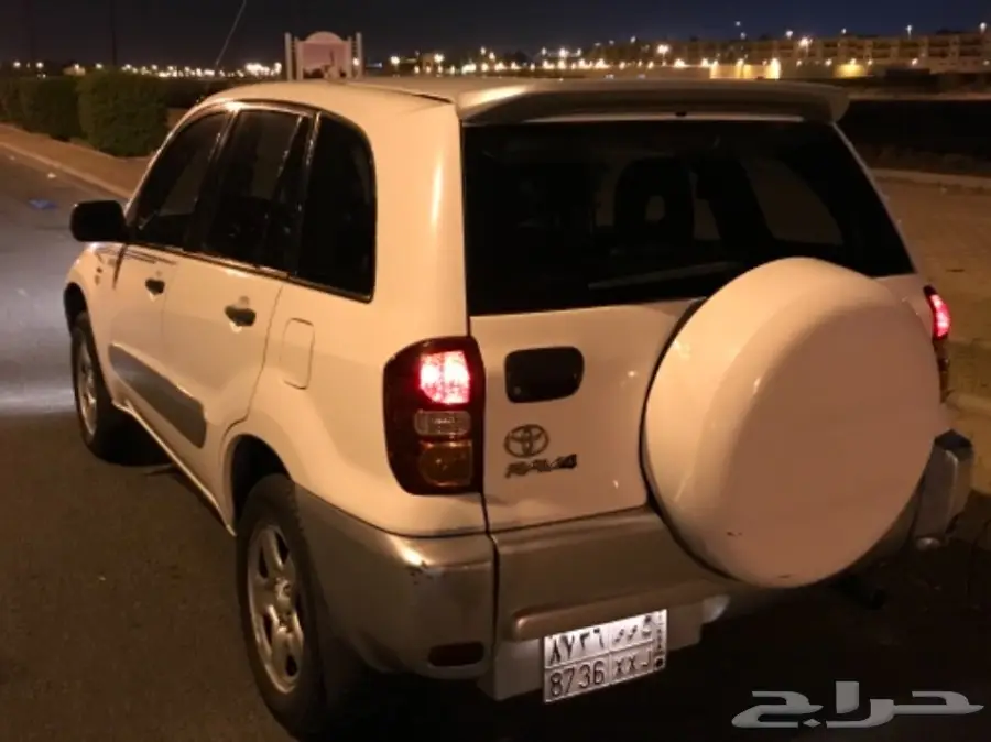 تويوتا راف فور 2005