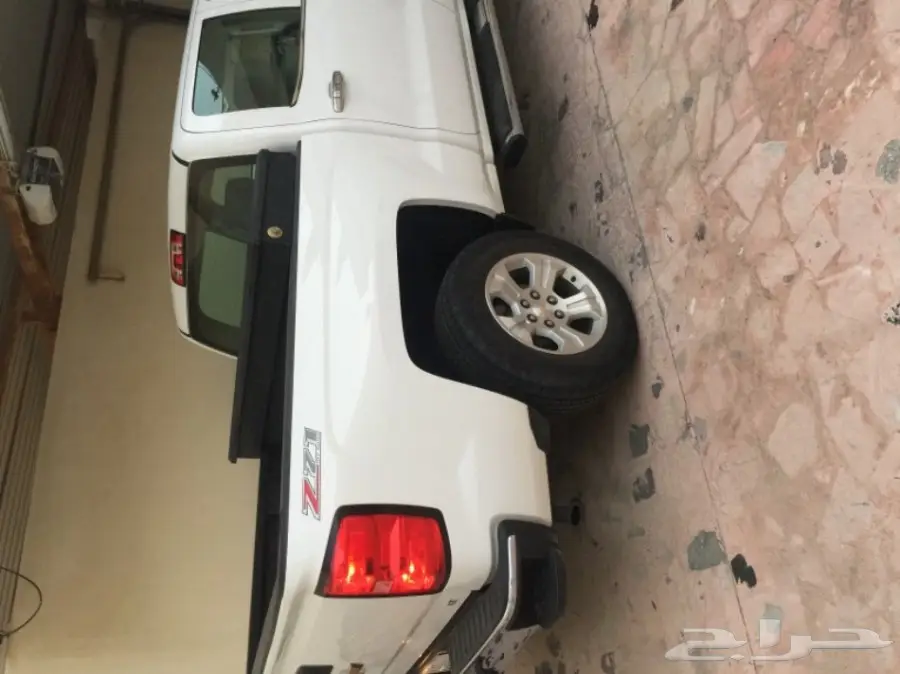 للبيع سلفرادو 2015غمارتين (image 6)