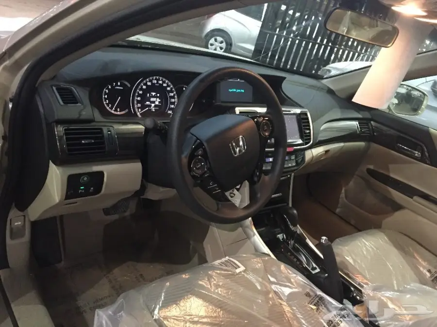   هوندا اكورد اسبيشيل 2017 خليجي لدى معرض عبد المجيد الخضر للسيارات الرياض الشفاء (image 3)