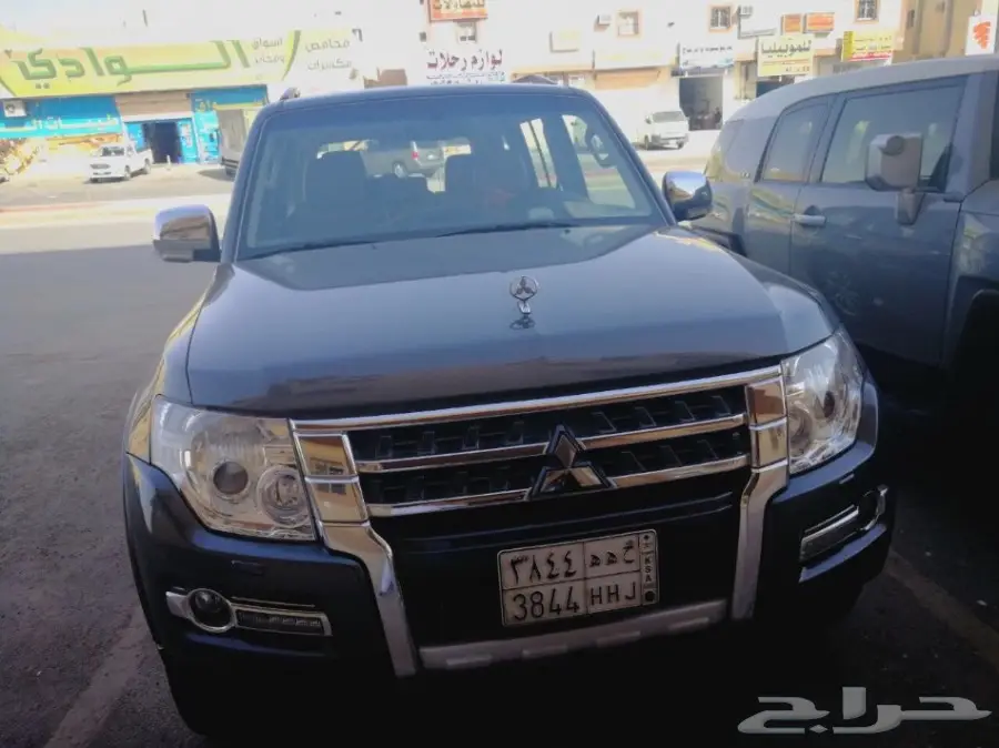 للبيع باجيرو فل كامل 2016 (image 2)