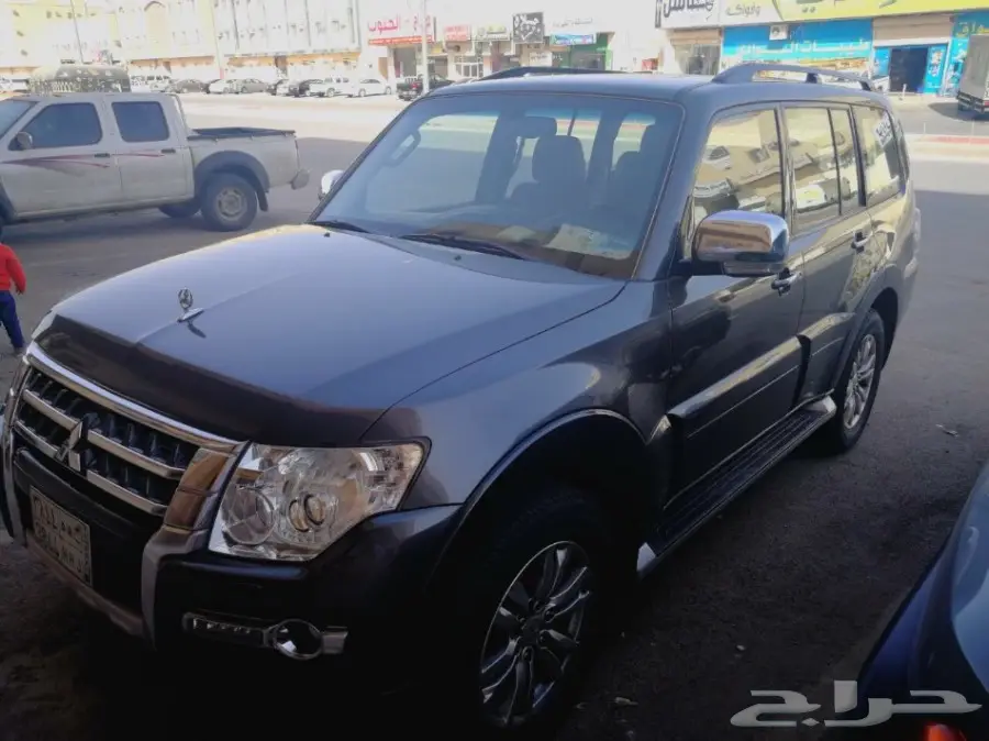 للبيع باجيرو فل كامل 2016 (image 7)