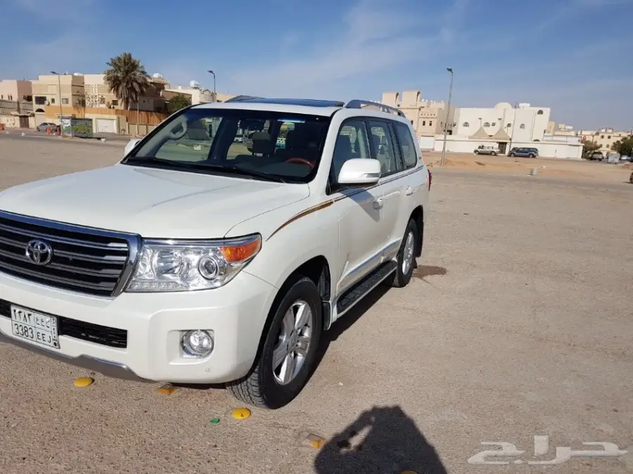 للبيع جي اكس ار فل كامل موديل 2015 خليجي 