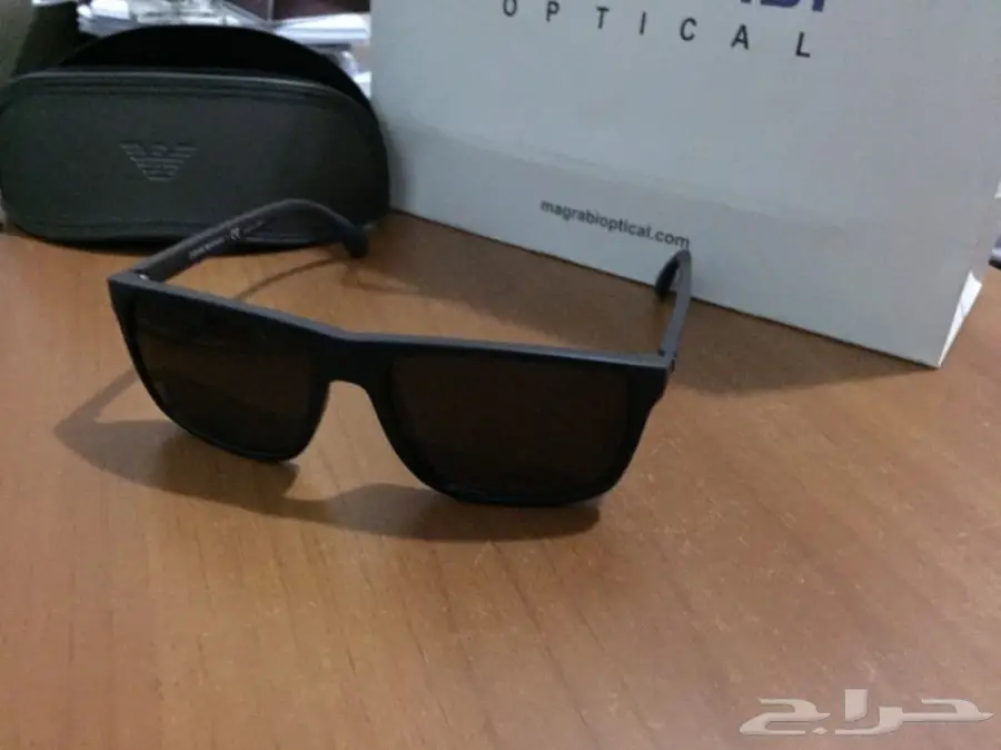 نظارات Emporio ARMANI الاصلية للبيع من مغربي (image 5)
