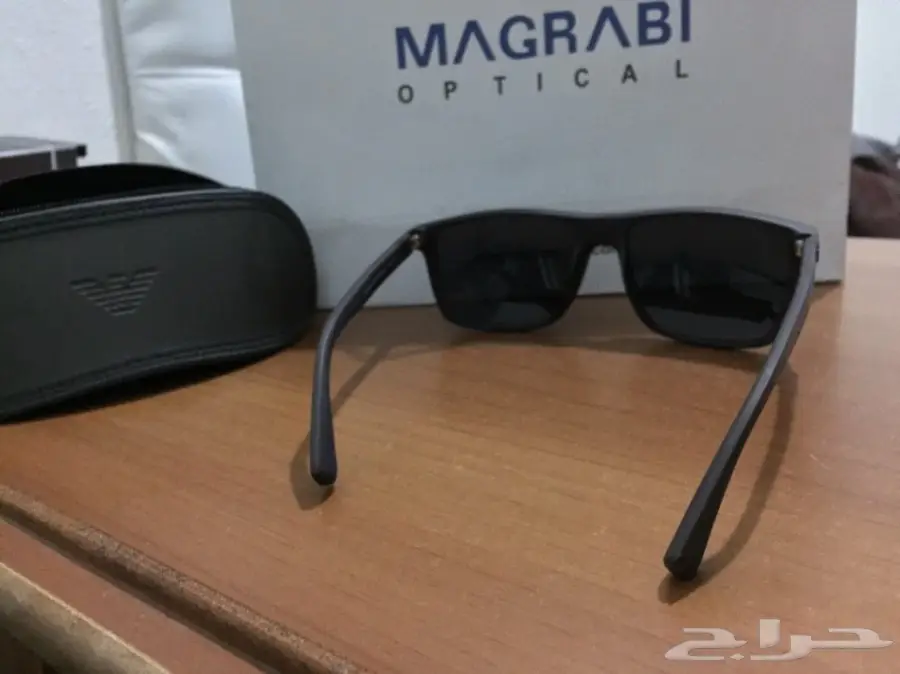 نظارات Emporio ARMANI الاصلية للبيع من مغربي (image 8)